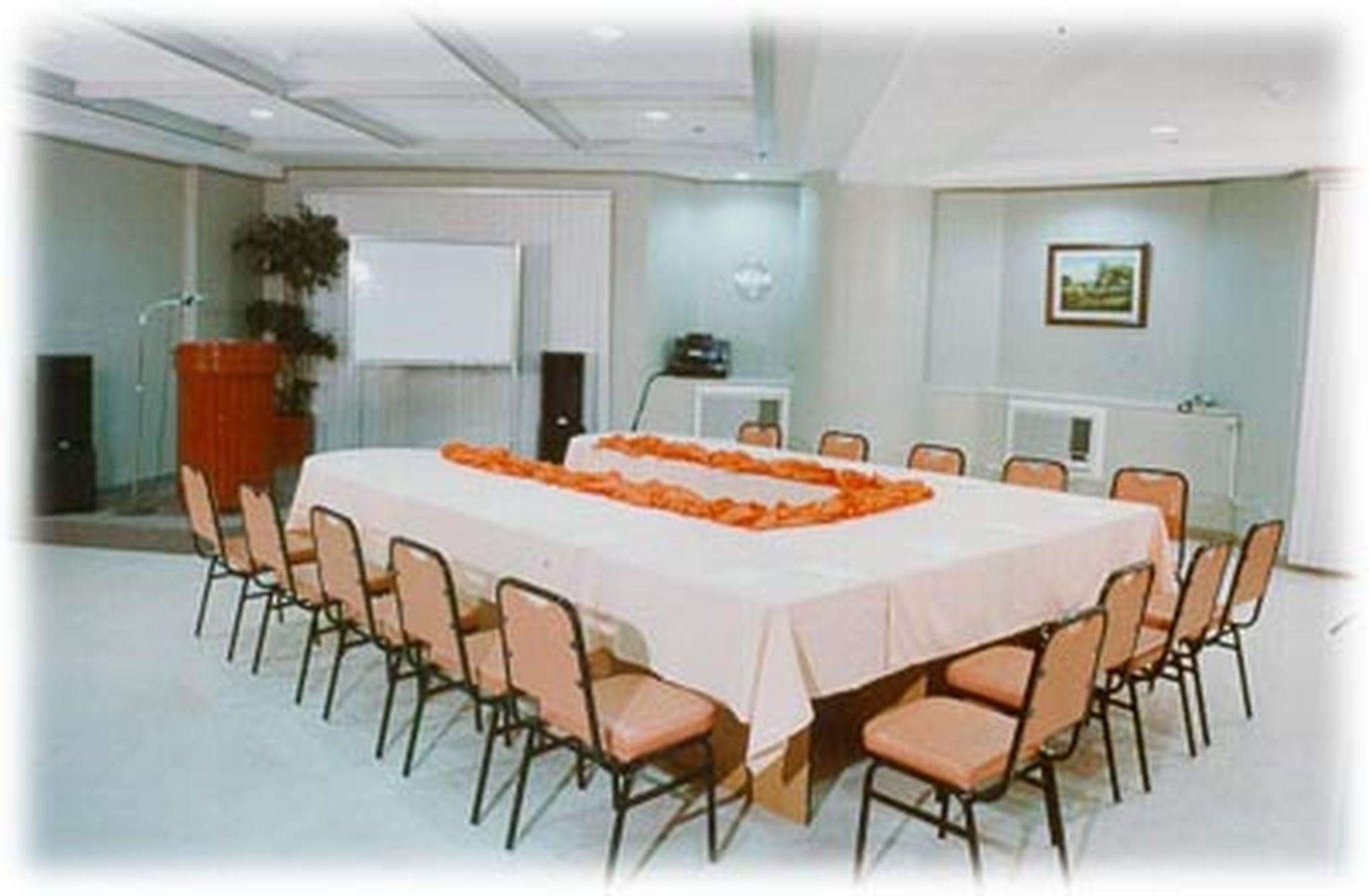Richmond Plaza Hotel Tabok Ngoại thất bức ảnh