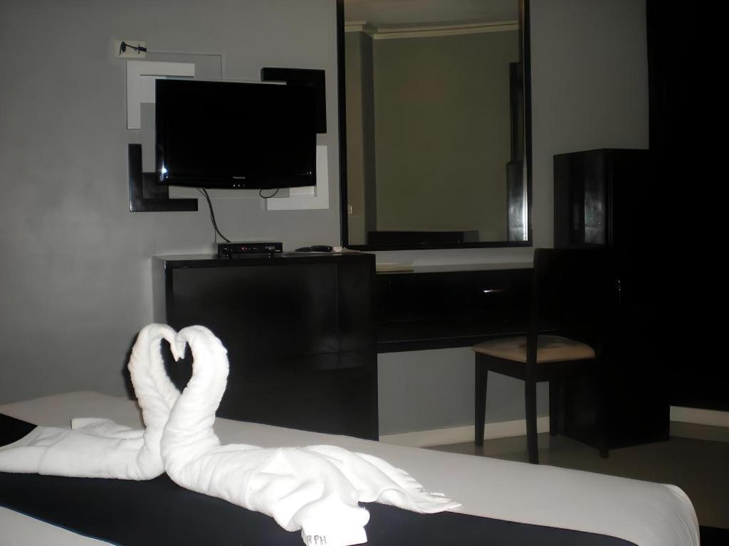 Richmond Plaza Hotel Tabok Ngoại thất bức ảnh