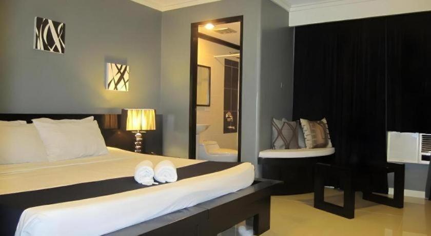 Richmond Plaza Hotel Tabok Ngoại thất bức ảnh
